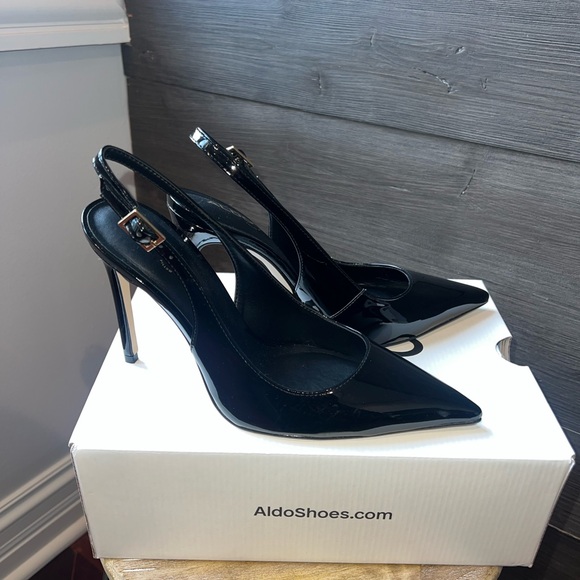 Aldo Glossy Black Pointed Heels - Picture 1 of 3